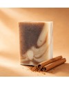 savon aux huiles essentielles de cannelle et de girofle