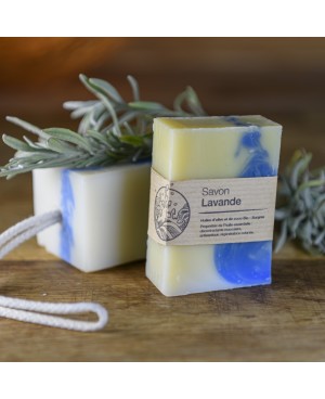 Savon à l'huile essentielle de lavande